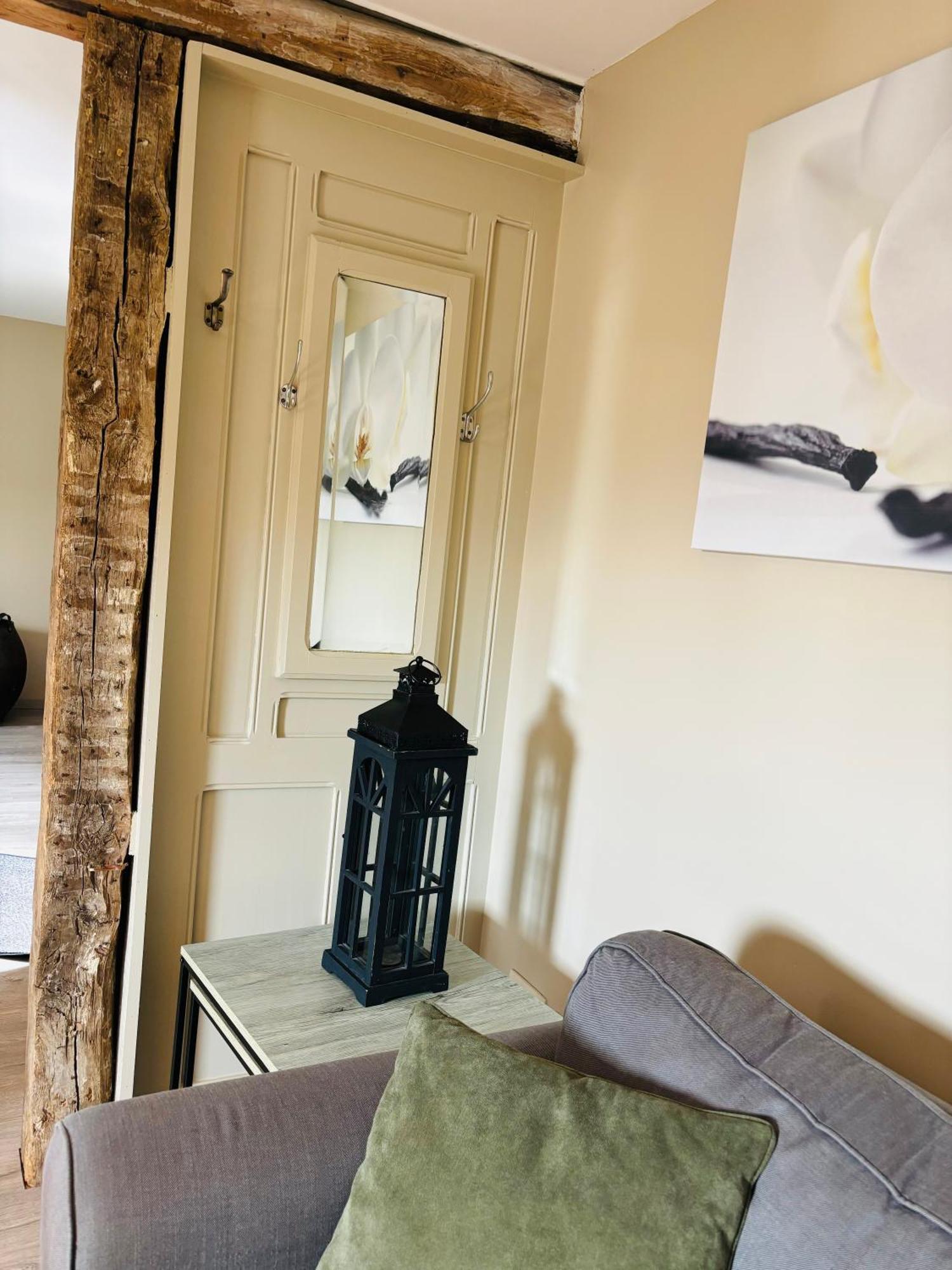 Le Gite Du Faubourg Sautour Екстер'єр фото